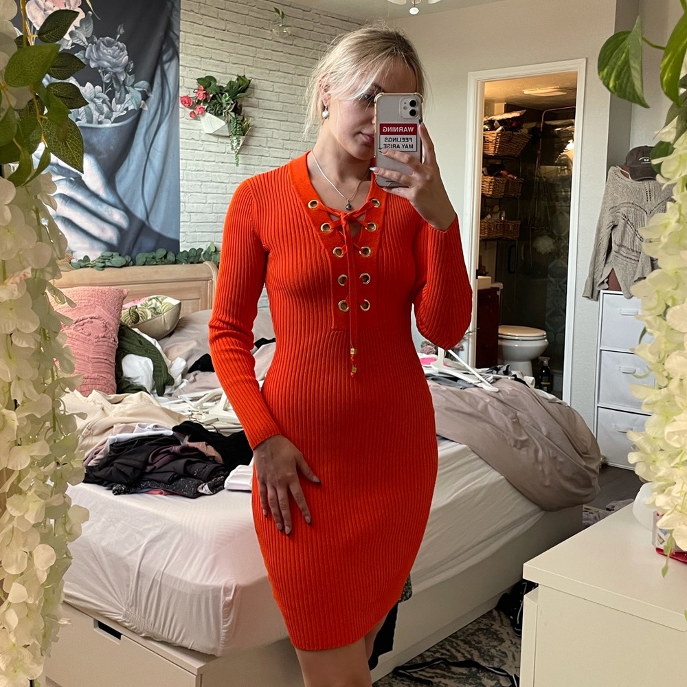 Michael Kors orange ribber long sleeve lace up dress